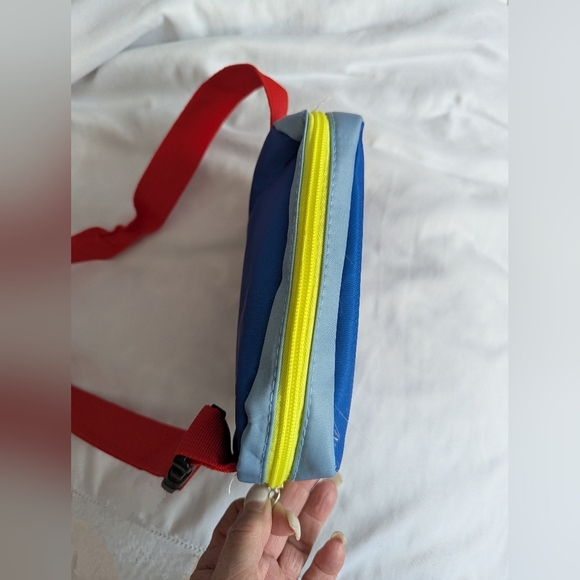 NWOT 2022 MLB Baseball Toronto Blue Jays Crossbody Fanny Pack/Bag - Picture 8 of 14